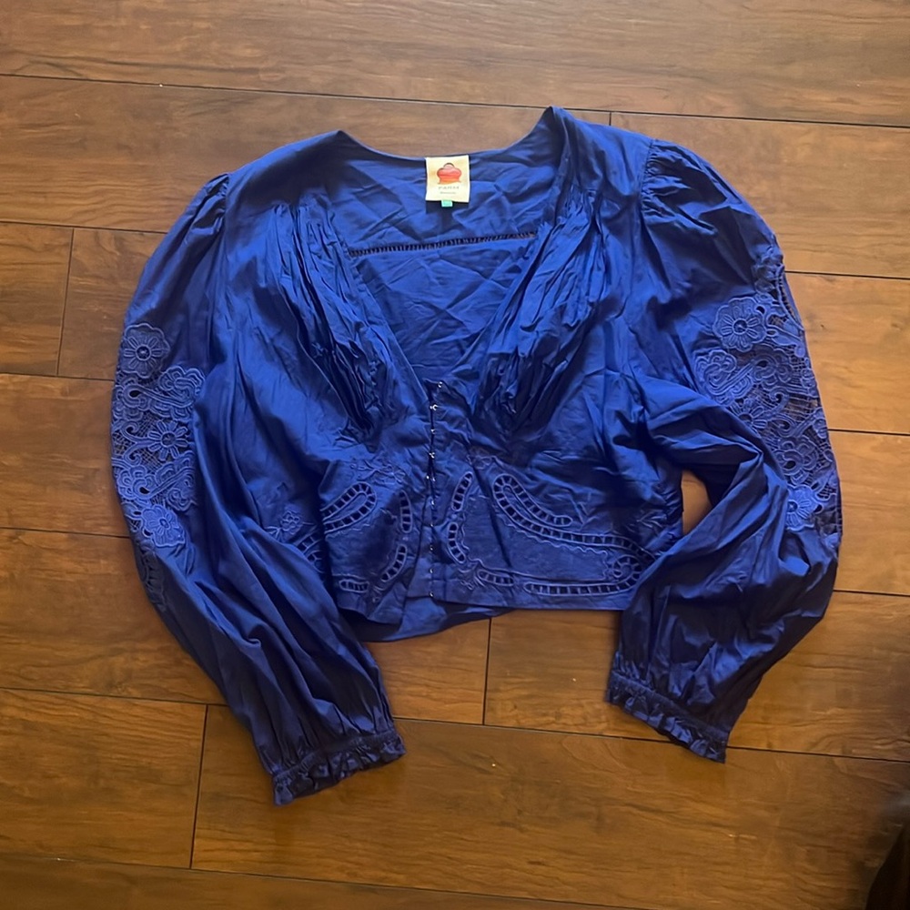 Farm Rio. Eyelet clasp top. Mid length. Blue.